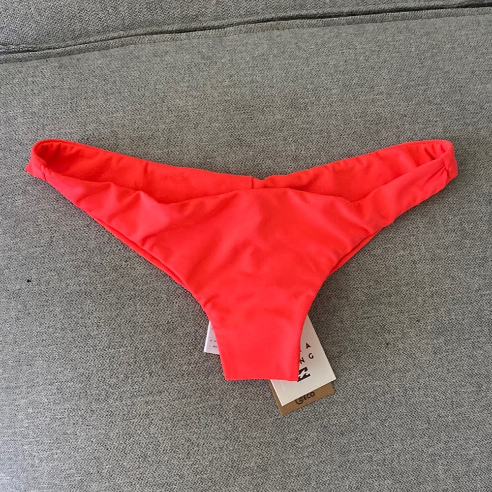 NWT, Billabong Sol Searcher Tanga swim bottoms, S